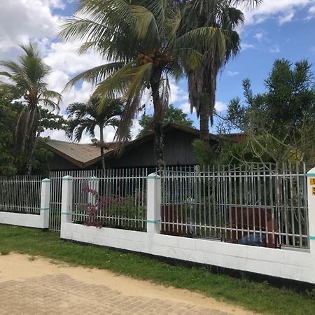 Unu Pikin Guesthouse Παραμαρίμπο Εξωτερικό φωτογραφία