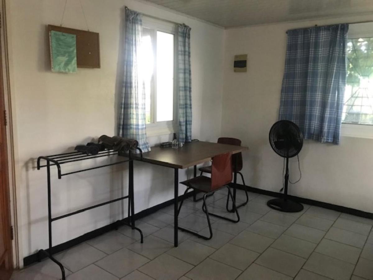 Unu Pikin Guesthouse Παραμαρίμπο Εξωτερικό φωτογραφία