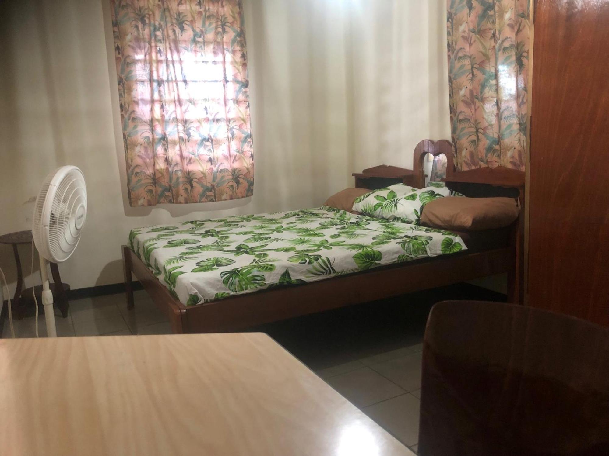 Unu Pikin Guesthouse Παραμαρίμπο Εξωτερικό φωτογραφία