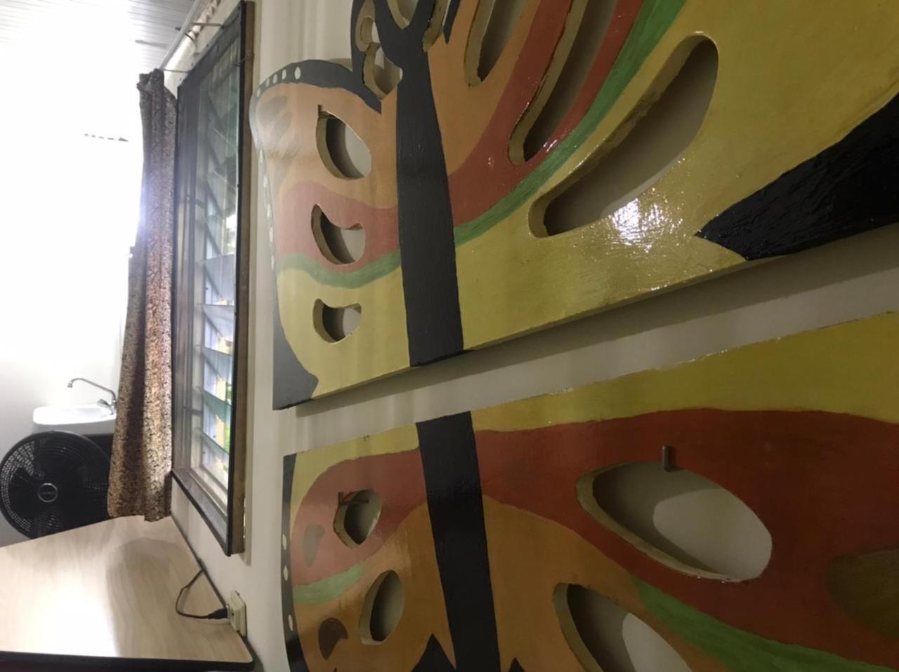 Unu Pikin Guesthouse Παραμαρίμπο Δωμάτιο φωτογραφία