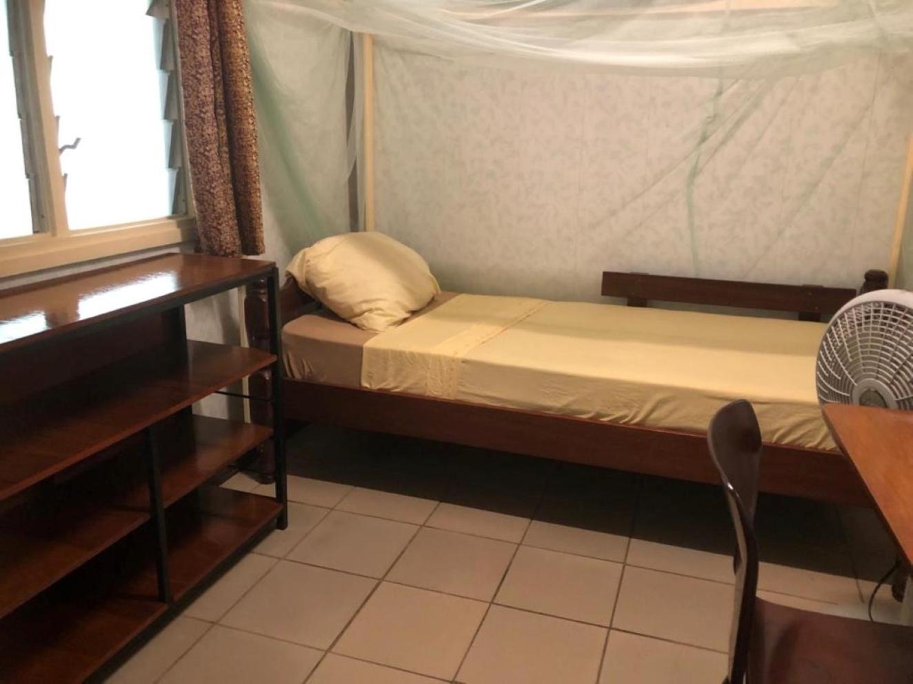 Unu Pikin Guesthouse Παραμαρίμπο Εξωτερικό φωτογραφία