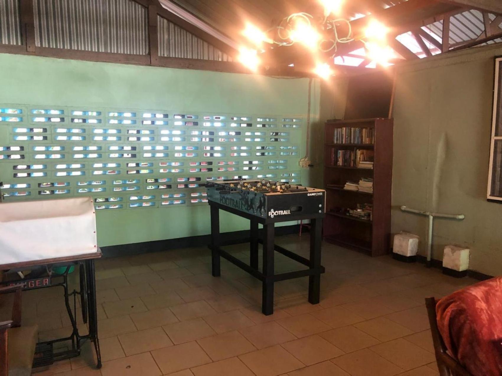 Unu Pikin Guesthouse Παραμαρίμπο Εξωτερικό φωτογραφία