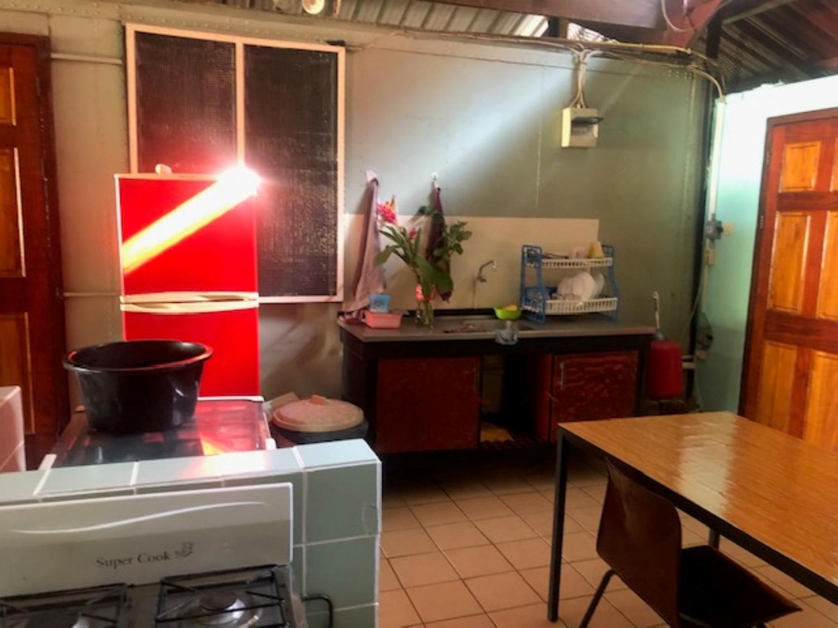 Unu Pikin Guesthouse Παραμαρίμπο Εξωτερικό φωτογραφία