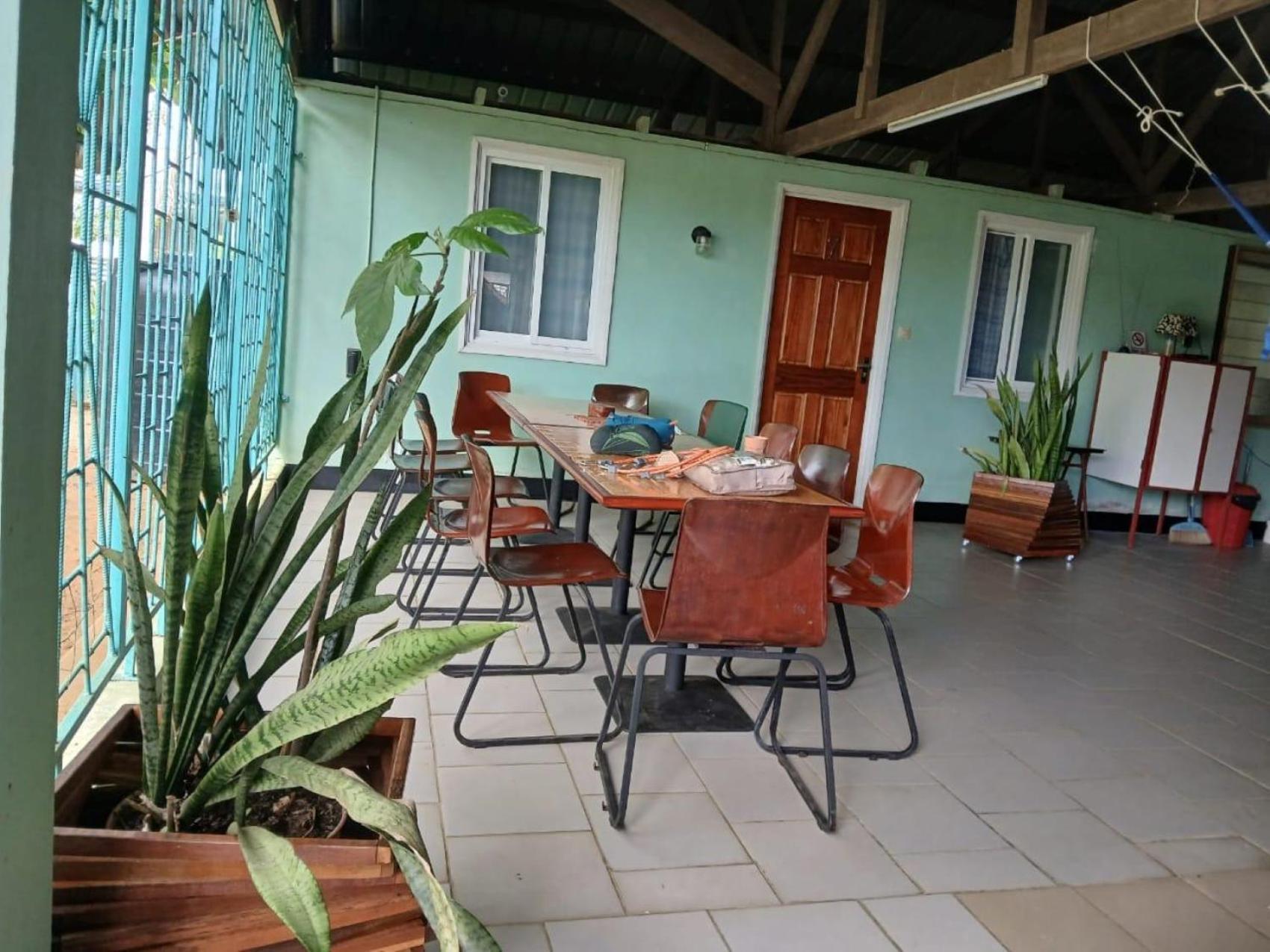 Unu Pikin Guesthouse Παραμαρίμπο Εξωτερικό φωτογραφία